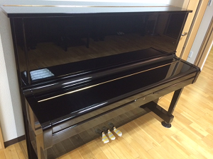 Yamaha Upright Piano U1H 1975年製造