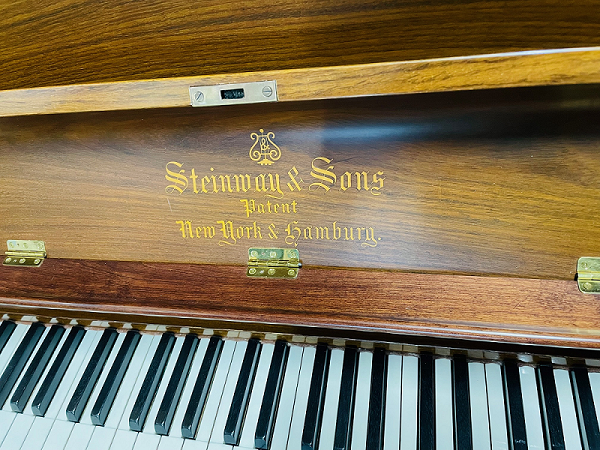 Steinway K　鍵盤