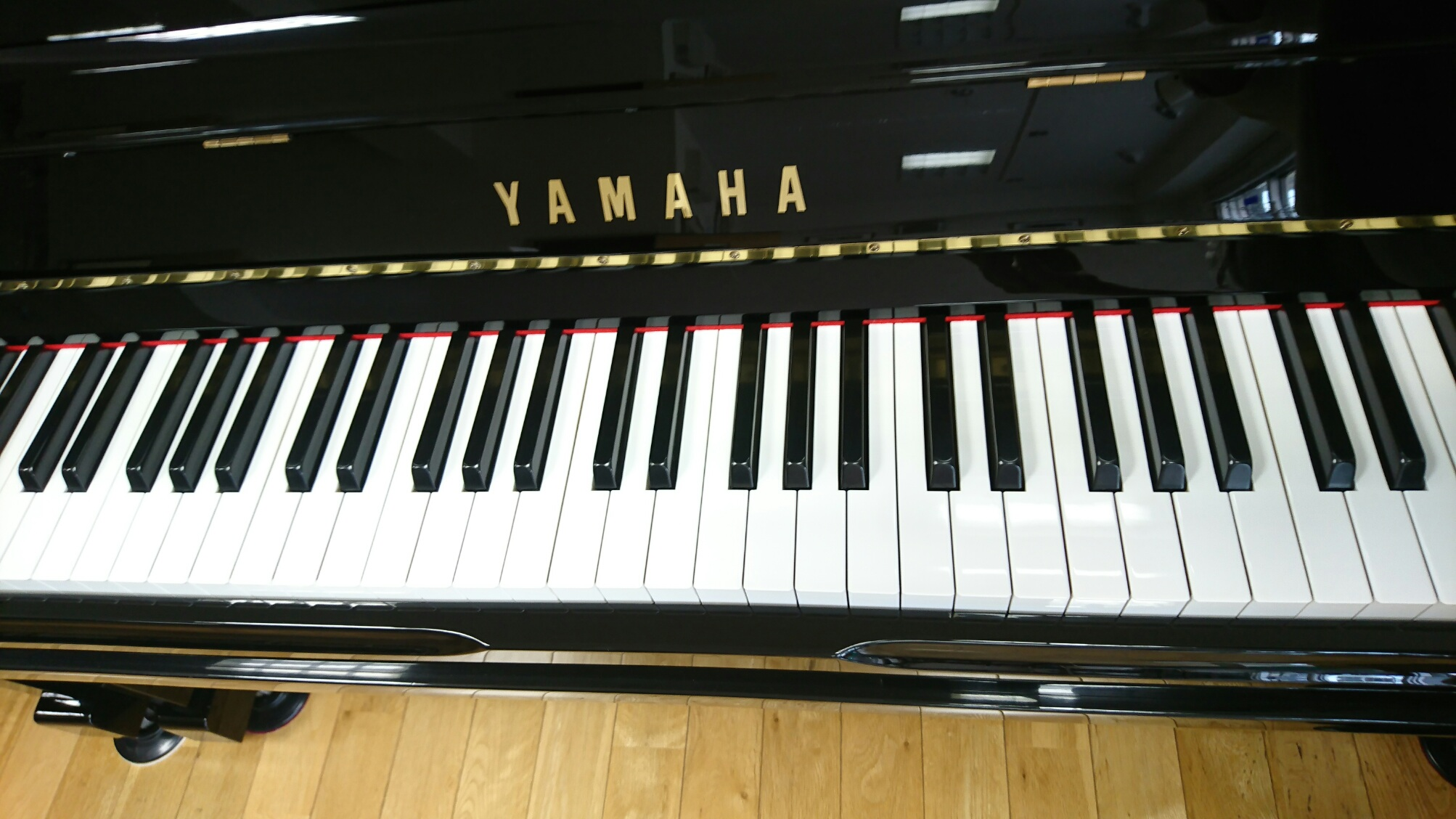YAMAHA U10A　鍵盤