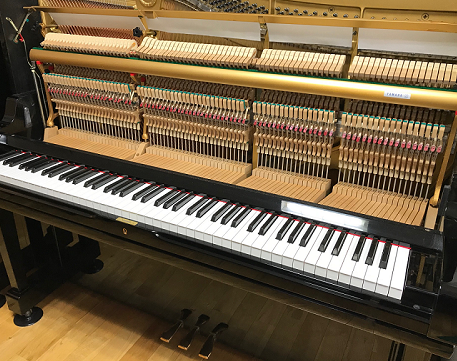 YAMAHA U3A　アクション