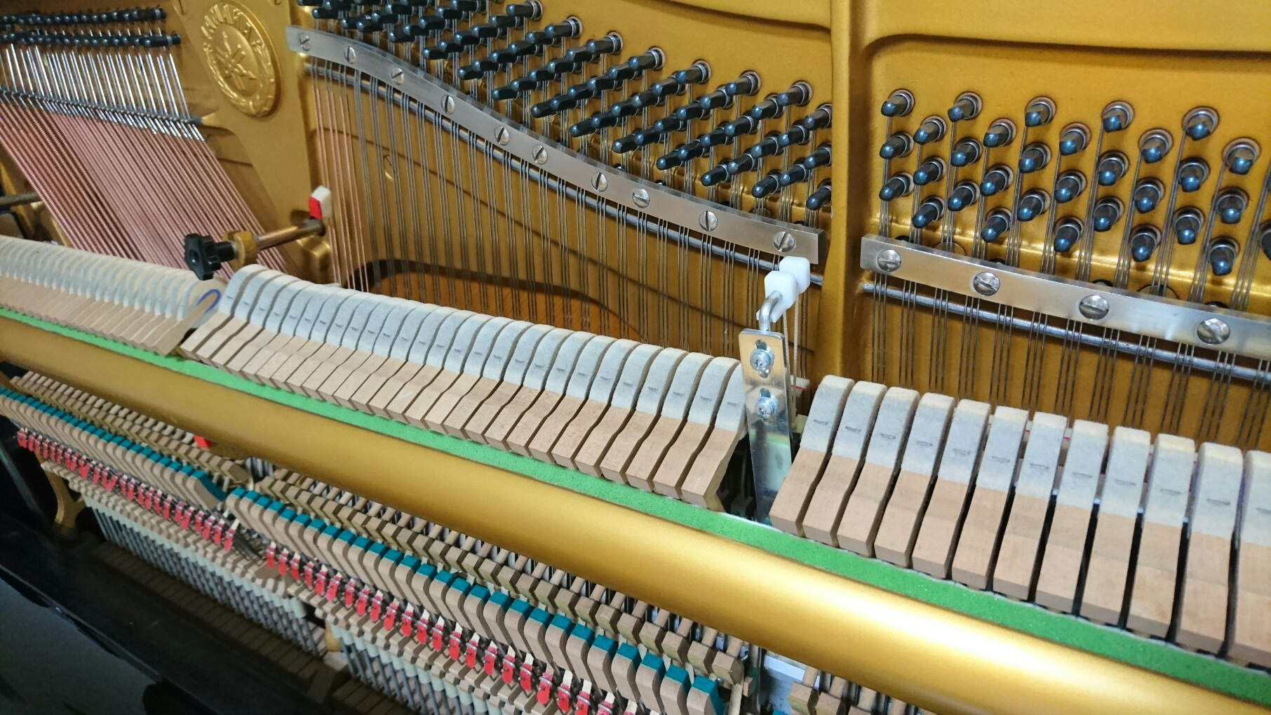 YAMAHA U3H　アクション