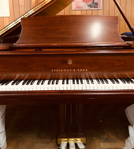 steinway M ペダル